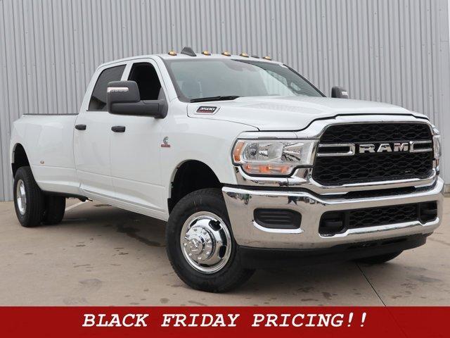 new 2024 Ram 3500 car, priced at $76,325