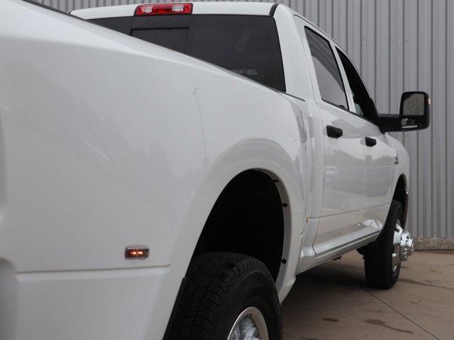 new 2024 Ram 3500 car, priced at $76,325