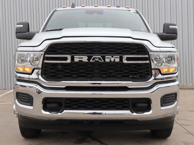 new 2024 Ram 3500 car, priced at $76,325