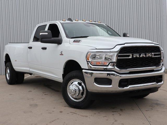 new 2024 Ram 3500 car, priced at $76,325