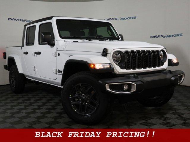 new 2024 Jeep Gladiator car, priced at $49,480