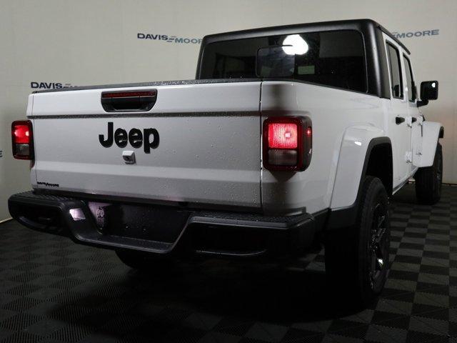 new 2024 Jeep Gladiator car, priced at $49,480