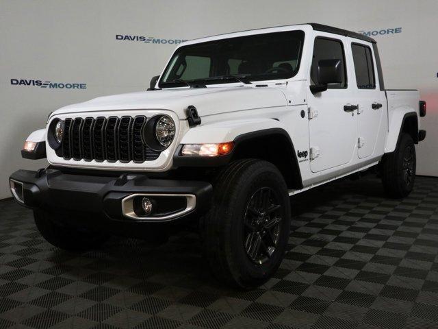 new 2024 Jeep Gladiator car, priced at $49,480