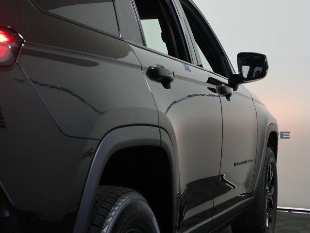 new 2025 Jeep Grand Cherokee L car, priced at $48,730