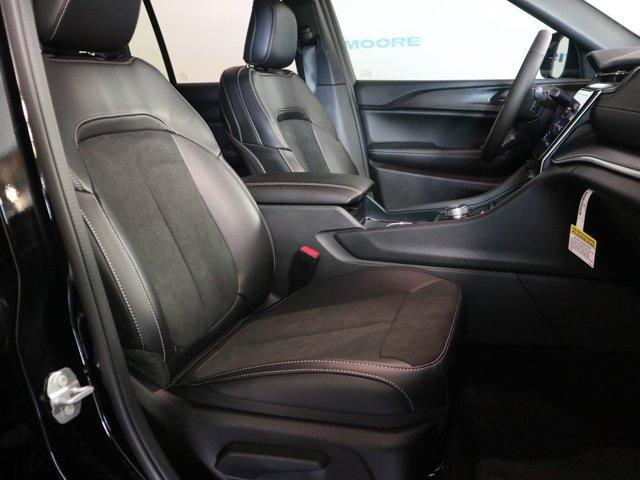 new 2025 Jeep Grand Cherokee car, priced at $46,730