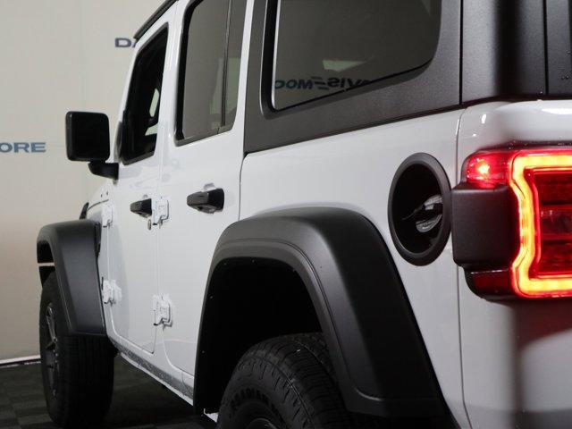 new 2025 Jeep Wrangler car, priced at $52,175
