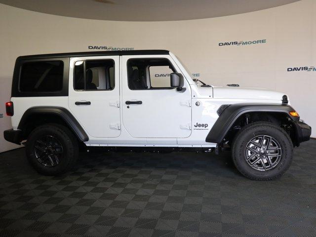 new 2025 Jeep Wrangler car, priced at $52,175