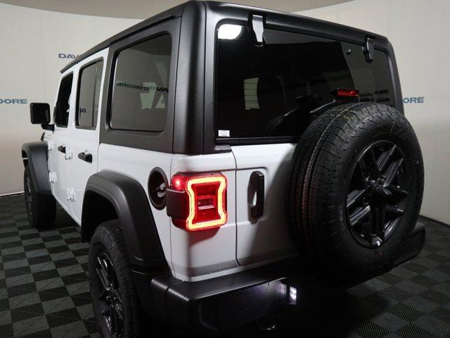 new 2025 Jeep Wrangler car, priced at $52,175