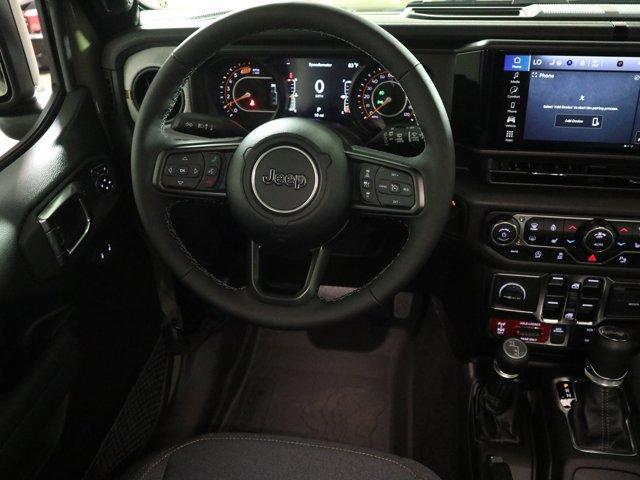 new 2025 Jeep Wrangler car, priced at $59,165