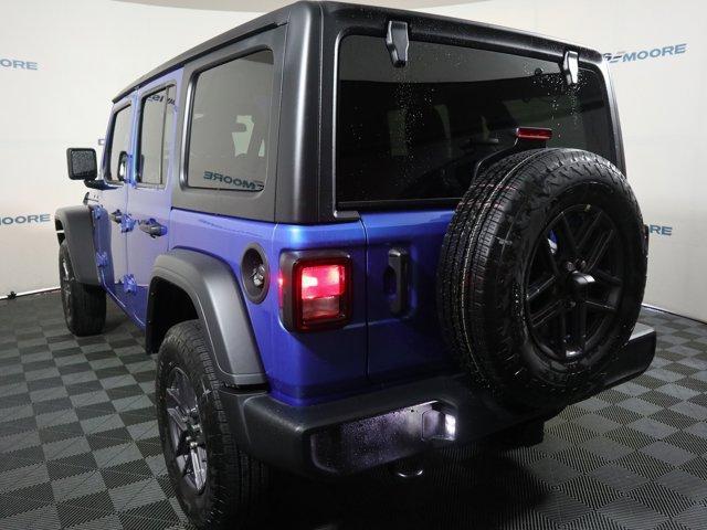 new 2025 Jeep Wrangler car, priced at $48,375