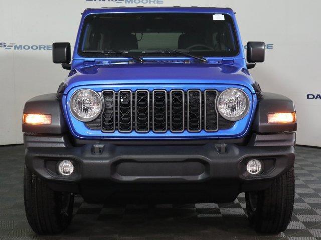 new 2025 Jeep Wrangler car, priced at $48,375