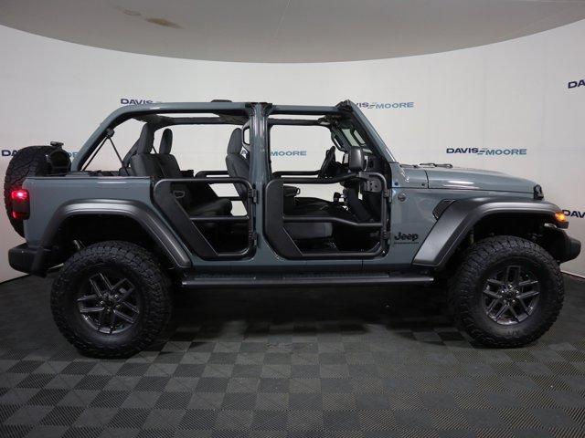 new 2025 Jeep Wrangler car, priced at $53,965