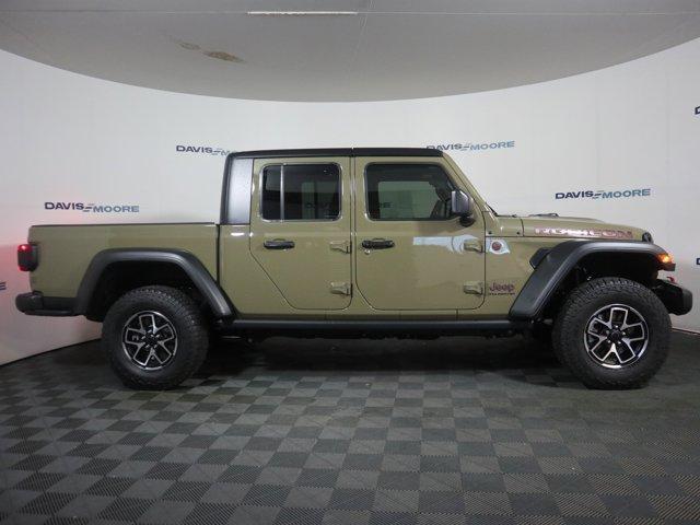 new 2025 Jeep Gladiator car, priced at $58,245