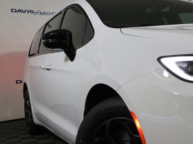 new 2024 Chrysler Pacifica Hybrid car, priced at $54,855
