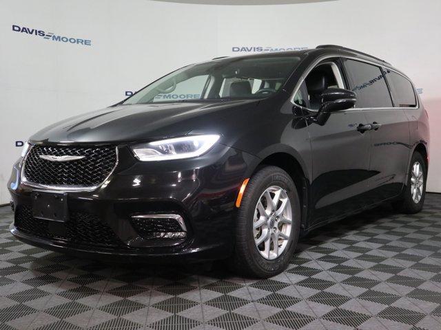used 2022 Chrysler Pacifica car, priced at $25,995