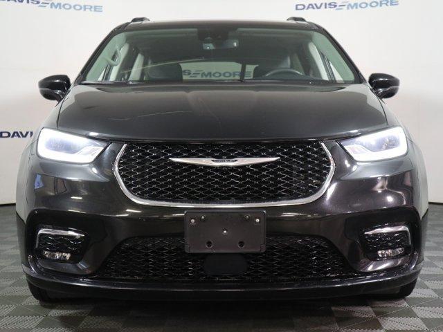 used 2022 Chrysler Pacifica car, priced at $25,995