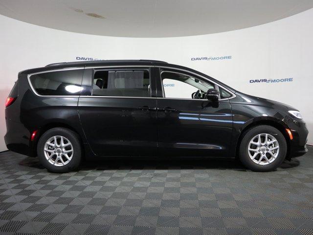 used 2022 Chrysler Pacifica car, priced at $25,995