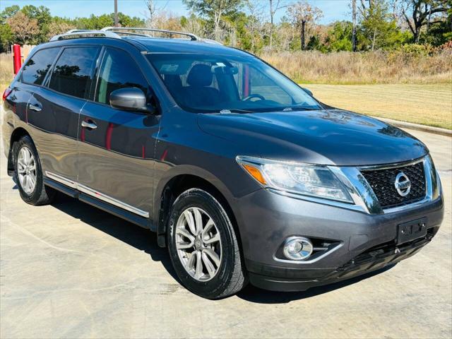 used 2013 Nissan Pathfinder car, priced at $8,499