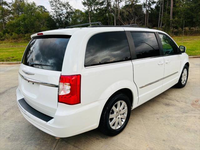 used 2016 Chrysler Town & Country car, priced at $7,499