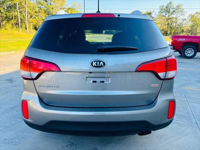 used 2015 Kia Sorento car, priced at $6,799