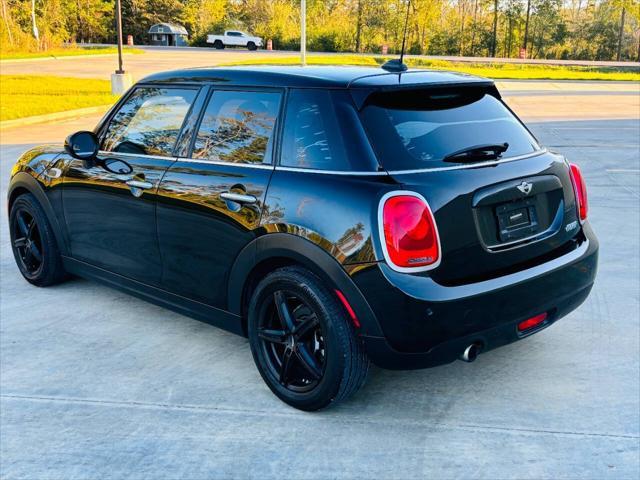 used 2018 MINI Hardtop car, priced at $8,999