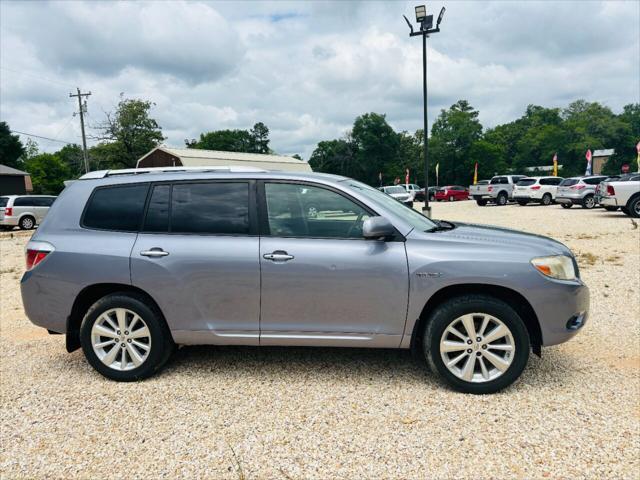 used 2008 Toyota Highlander Hybrid car, priced at $8,799