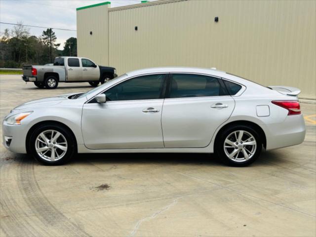 used 2013 Nissan Altima car, priced at $7,999