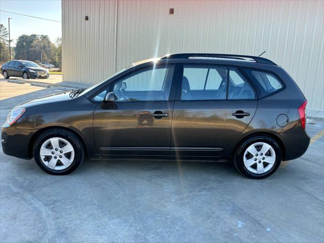 used 2009 Kia Rondo car, priced at $4,999