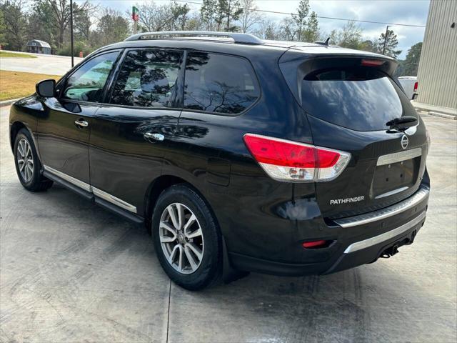 used 2014 Nissan Pathfinder car, priced at $5,999