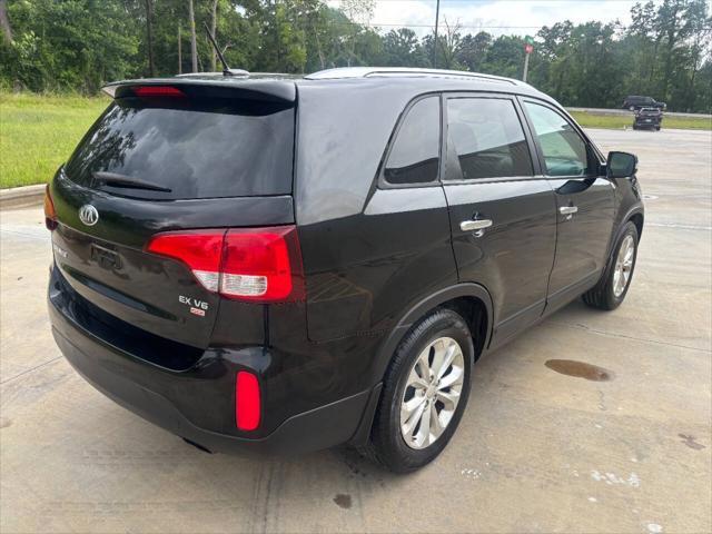used 2014 Kia Sorento car, priced at $8,799