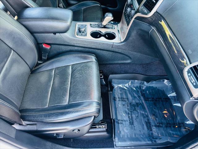 used 2017 Jeep Grand Cherokee car, priced at $15,999
