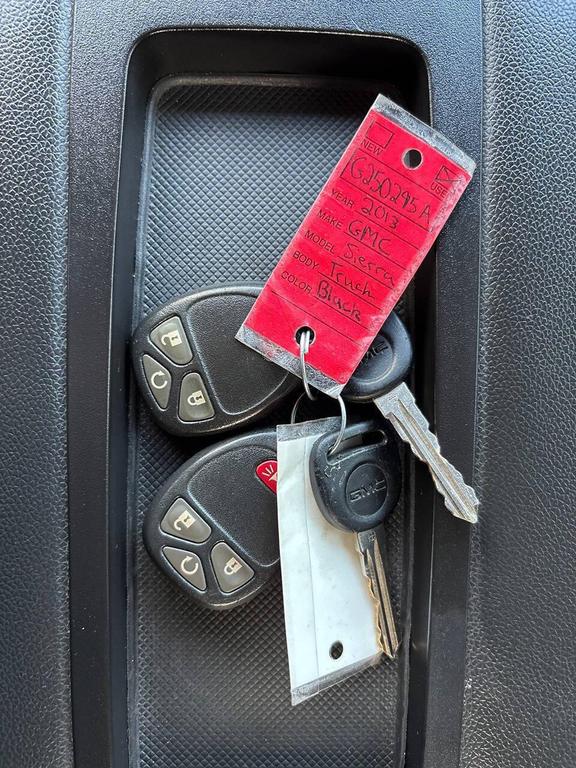 used 2013 GMC Sierra 1500 car, priced at $17,999