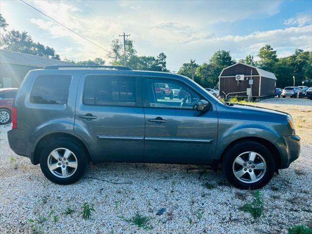 used 2011 Honda Pilot car, priced at $12,699