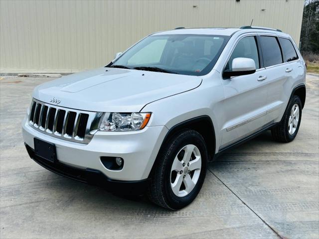 used 2013 Jeep Grand Cherokee car, priced at $10,999