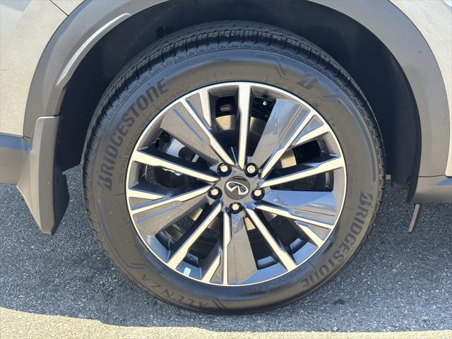 new 2026 INFINITI QX60 car, priced at $59,345