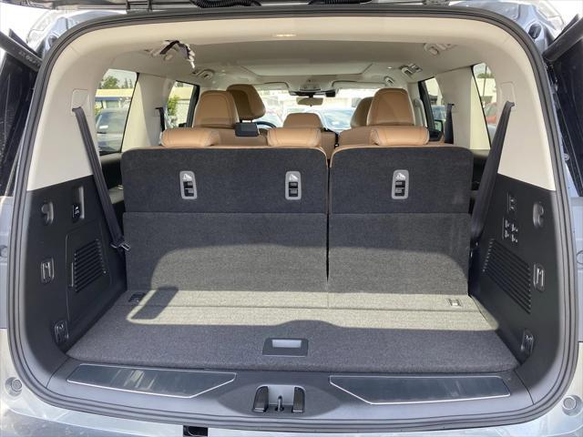new 2025 INFINITI QX80 car, priced at $105,840