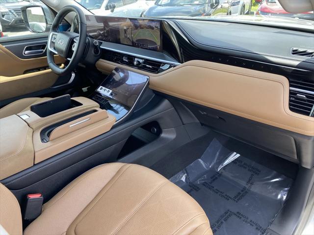 new 2025 INFINITI QX80 car, priced at $105,840