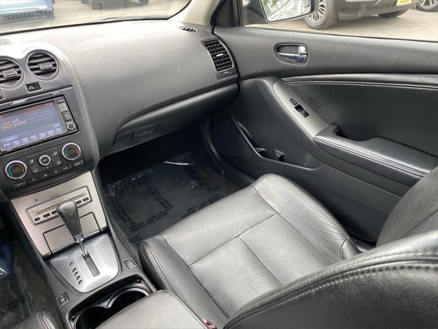 used 2008 Nissan Altima Hybrid car, priced at $7,999