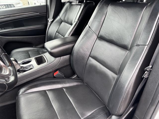 used 2021 Jeep Grand Cherokee car, priced at $21,991