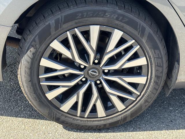 used 2023 Nissan Altima car, priced at $18,195