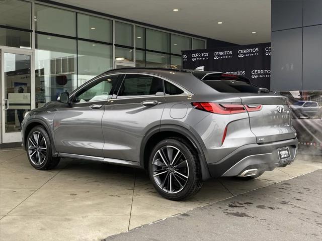 new 2025 INFINITI QX55 car, priced at $50,026