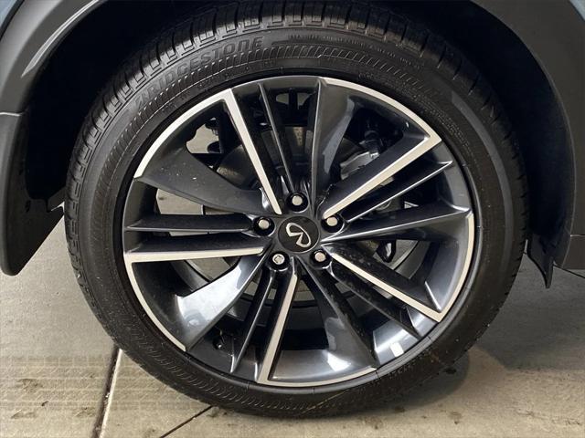 new 2025 INFINITI QX55 car, priced at $55,571