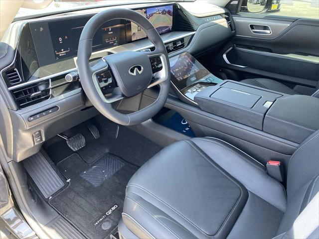 new 2025 INFINITI QX80 car, priced at $92,100