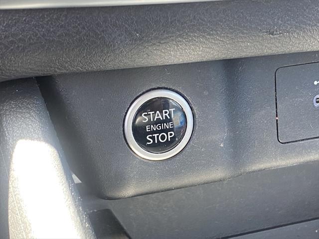 used 2022 Nissan Rogue car, priced at $20,000