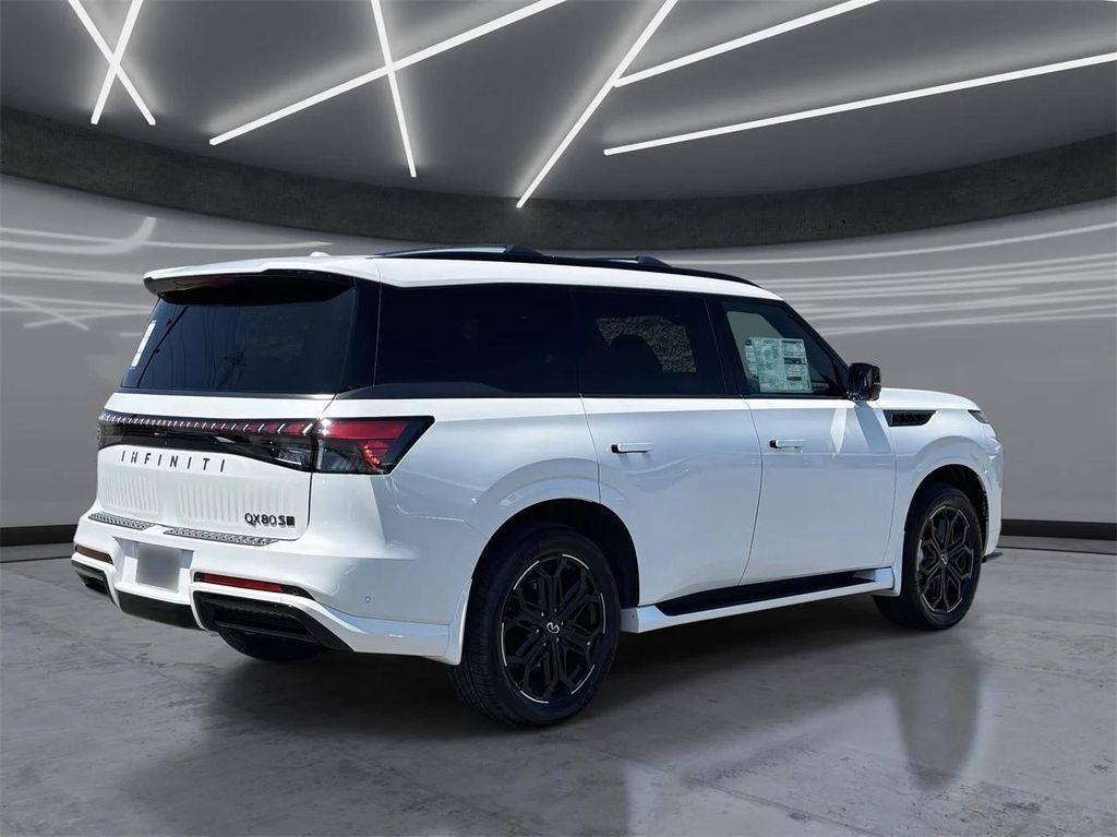 new 2026 INFINITI QX80 car, priced at $108,525
