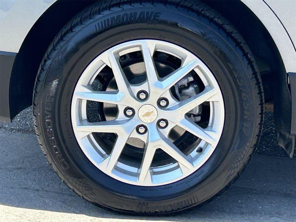 used 2023 Chevrolet Equinox car, priced at $17,500