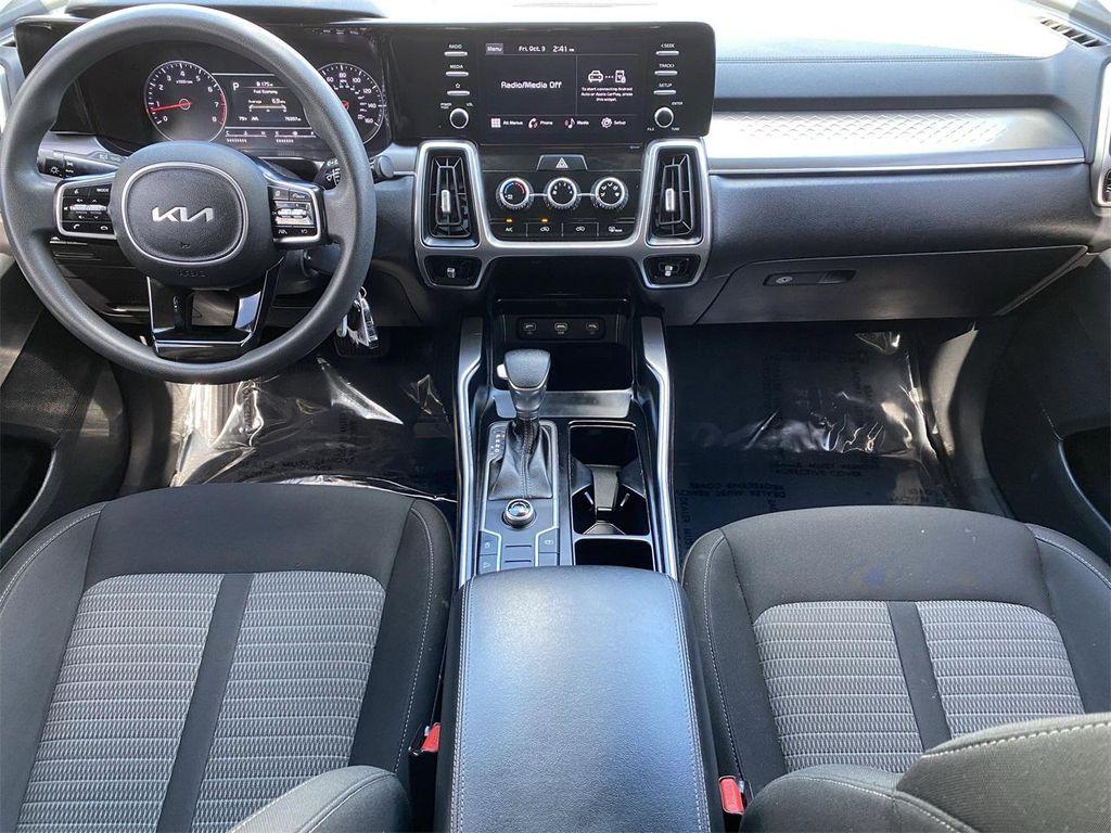 used 2022 Kia Sorento car, priced at $17,995