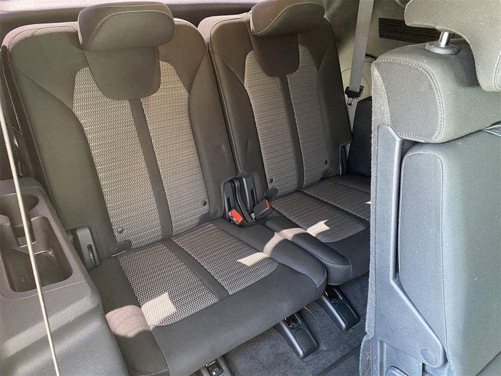 used 2022 Kia Sorento car, priced at $17,995