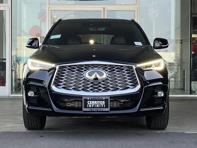 new 2025 INFINITI QX55 car, priced at $50,657