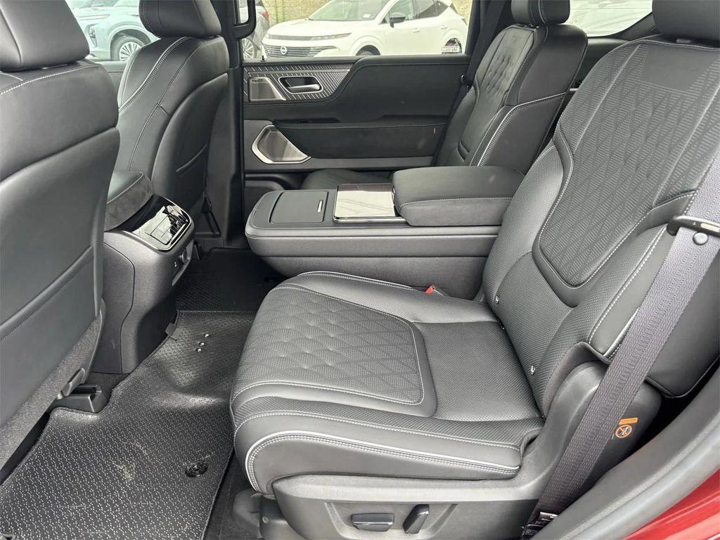 new 2025 INFINITI QX80 car, priced at $111,056